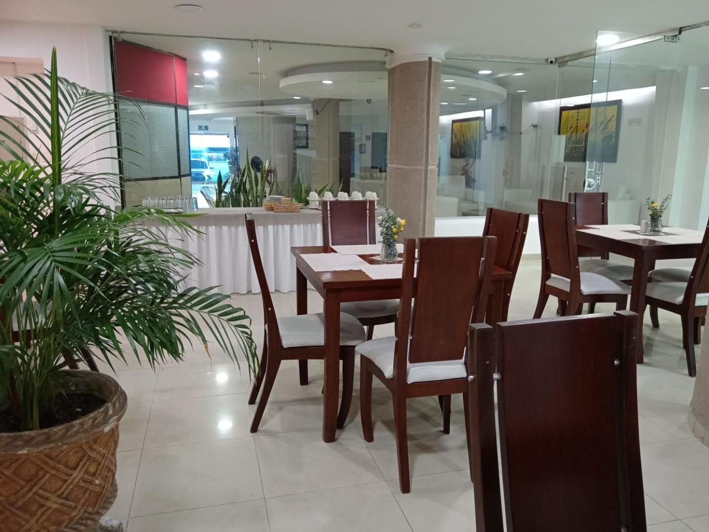 Hotel Charthon Barranquilla Барранкилья Экстерьер фото